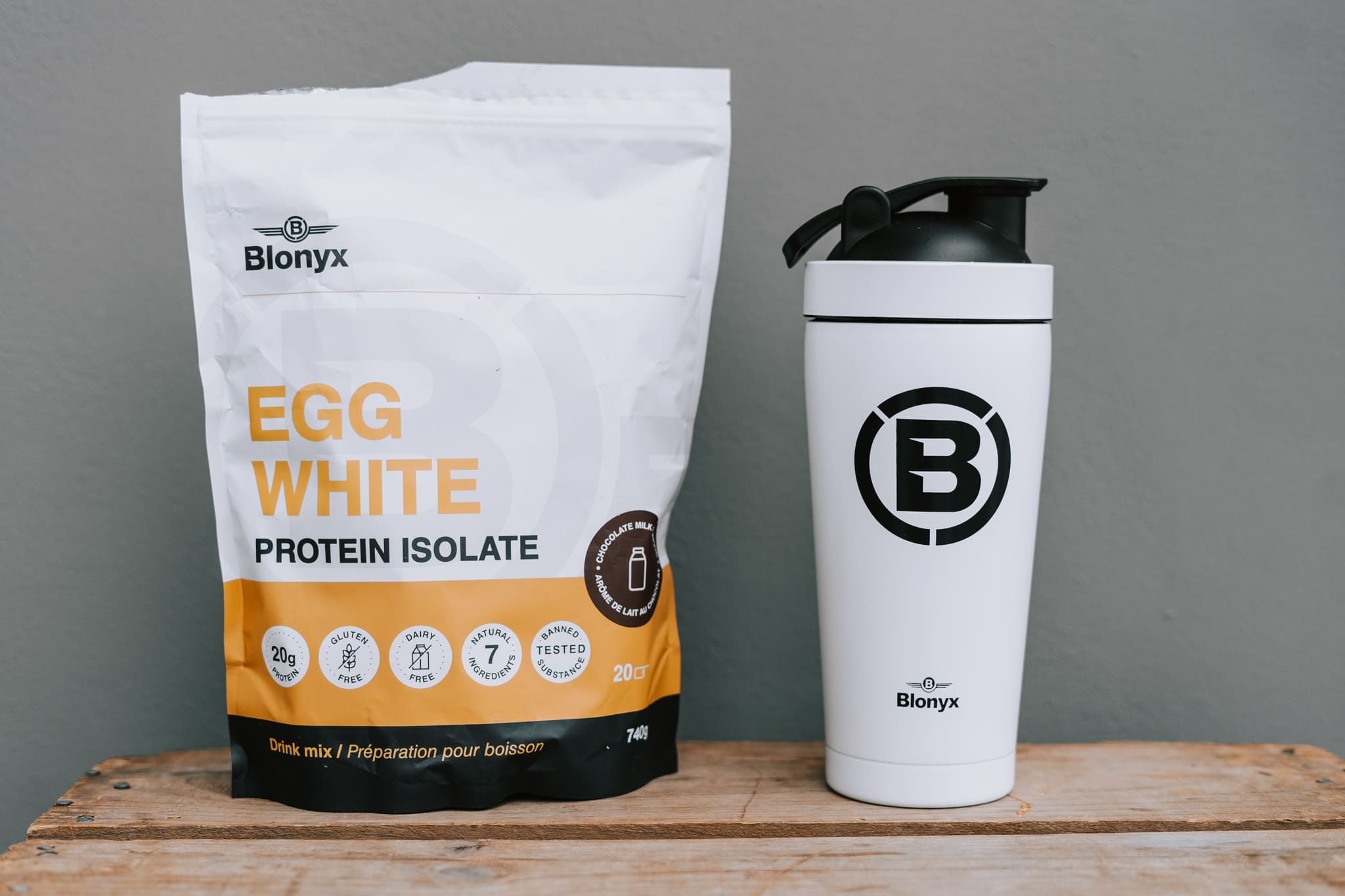 Blonyx Blonyx Egg White Protein Isolate and Stainless Shaker Cup