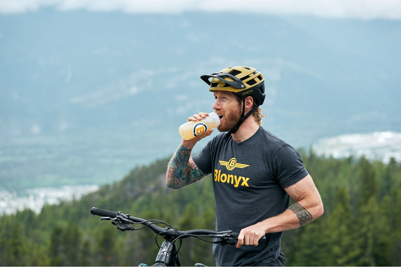 Research Update: Does Drinking Water During Long Exercise Actually Help?